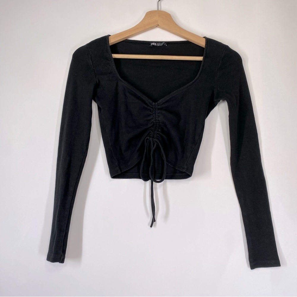 Zara Womens Black Gathered Front Ruched Ribbed Knit Long Sleeve Crop Top Size M